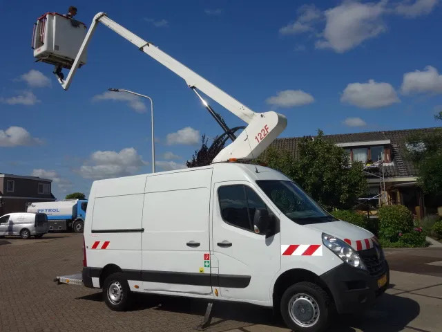 Renault MASTER12,5 METER SKYWORKER,TELESCOPIC - Transportbil: bild 1 Renault MASTER12,5 METER SKYWORKER,TELESCOPIC - Transportbil: bild 1