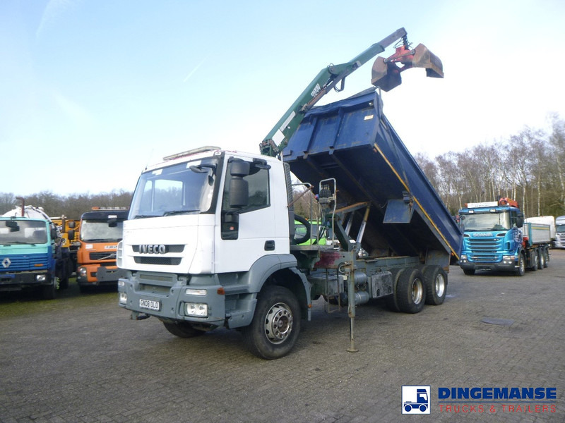 Iveco AD260T33 6X4 RHD tipper + HMF crane - Kranbil: bild 1 Iveco AD260T33 6X4 RHD tipper + HMF crane - Kranbil: bild 1