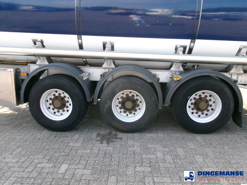LAG Food tank inox 32 m3 / 3 comp + pump - Tanktrailer: bild 5 LAG Food tank inox 32 m3 / 3 comp + pump - Tanktrailer: bild 5