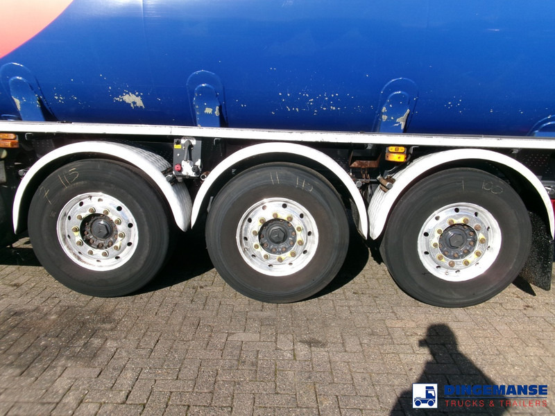 LAG Fuel tank alu 44.5 m3 / 6 comp + pump - Tanktrailer: bild 5 LAG Fuel tank alu 44.5 m3 / 6 comp + pump - Tanktrailer: bild 5