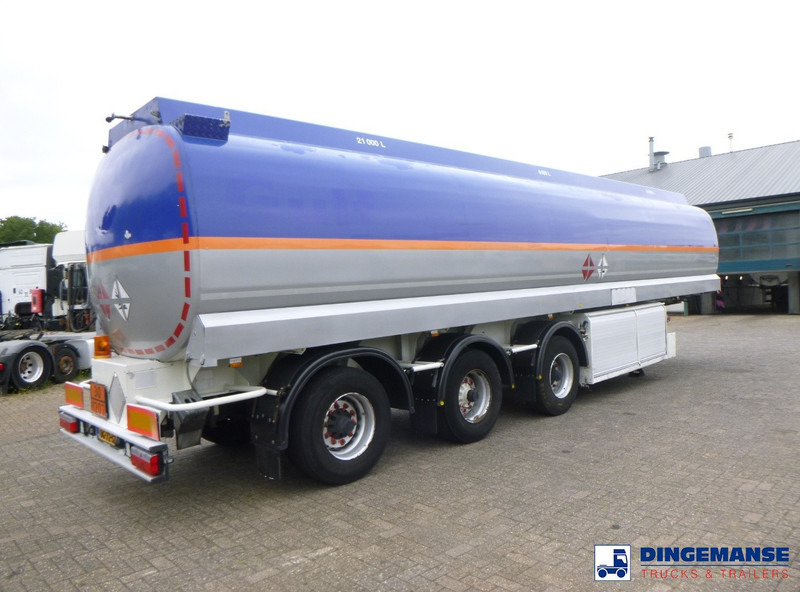 LAG Fuel tank alu 50.5 m3 / 3 comp + pump - Tanksläp: bild 4 LAG Fuel tank alu 50.5 m3 / 3 comp + pump - Tanksläp: bild 4