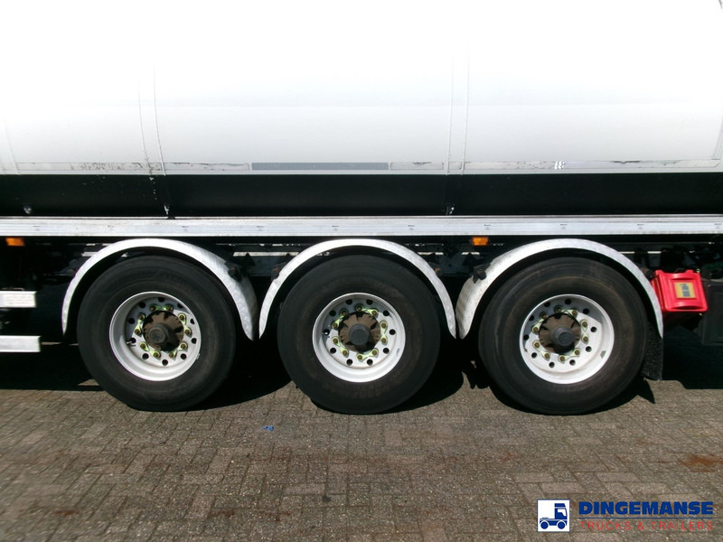 Lakeland Fuel tank alu 43 m3 / 6 comp - Tanktrailer: bild 5 Lakeland Fuel tank alu 43 m3 / 6 comp - Tanktrailer: bild 5