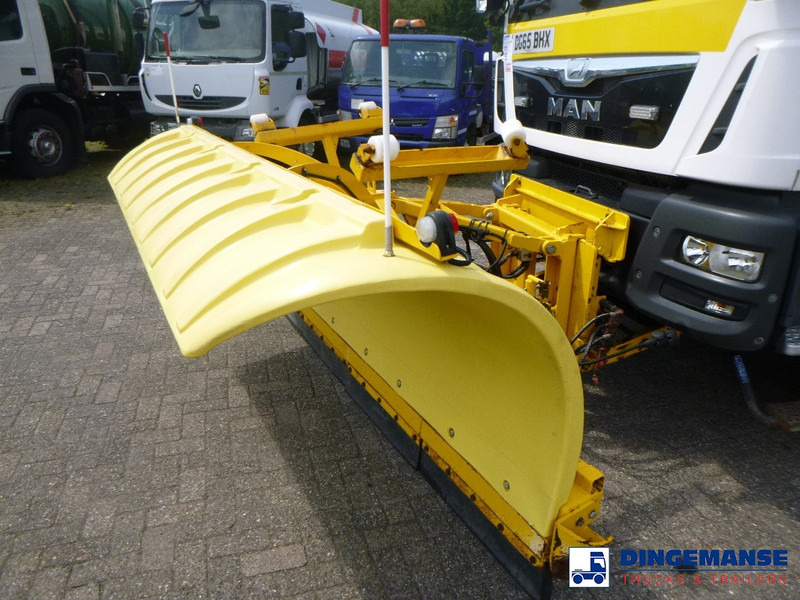 MAN TGM 18.290 4X4 RHD gritter / snow plough - Plogbil: bild 5 MAN TGM 18.290 4X4 RHD gritter / snow plough - Plogbil: bild 5