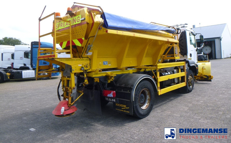 MAN TGM 18.290 4X4 RHD gritter / snow plough - Plogbil: bild 4 MAN TGM 18.290 4X4 RHD gritter / snow plough - Plogbil: bild 4