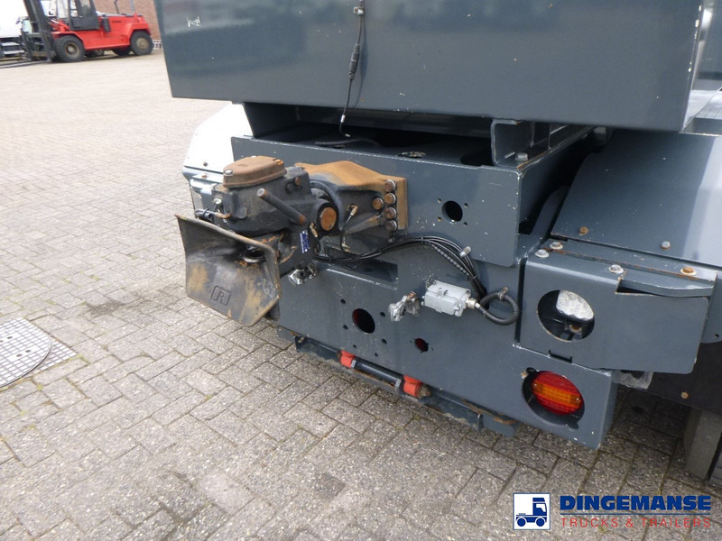 MOL RM 255 4X4 terminal drawbar tractor 150 ton - Terminaltraktor: bild 5 MOL RM 255 4X4 terminal drawbar tractor 150 ton - Terminaltraktor: bild 5