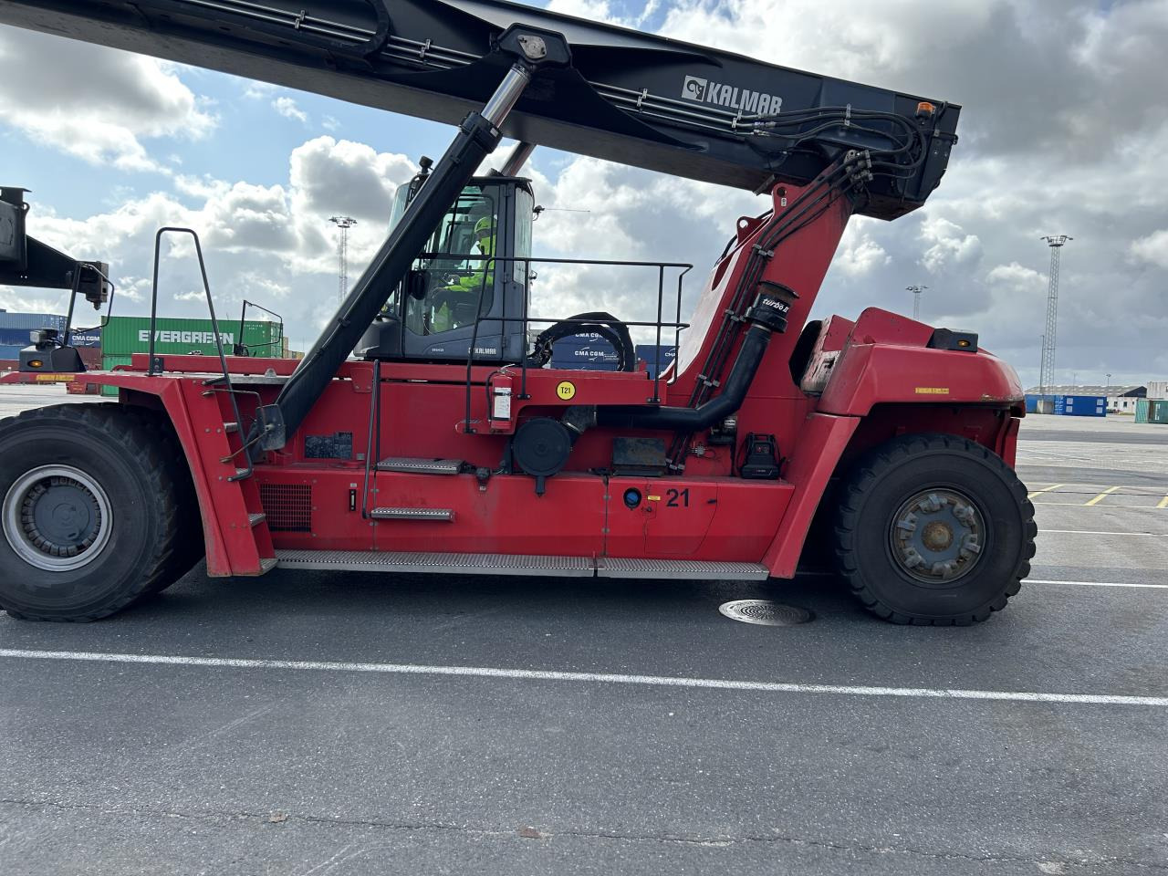 Kalmar DRG450-65S5 - Reachstacker: bild 1 Kalmar DRG450-65S5 - Reachstacker: bild 1