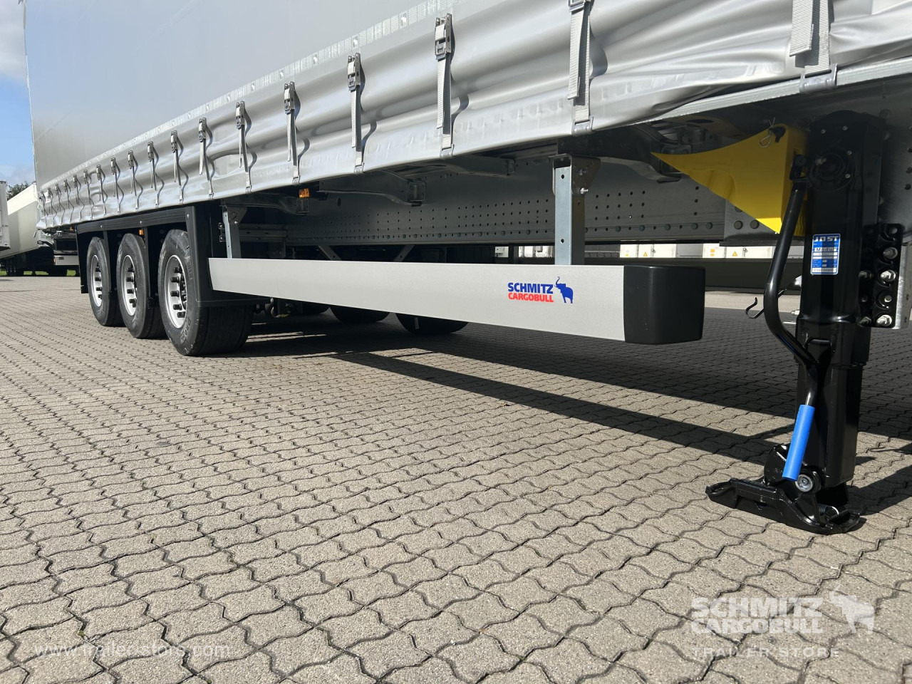 SCHMITZ Auflieger Curtainsider Mega - Kapelltrailer: bild 3 SCHMITZ Auflieger Curtainsider Mega - Kapelltrailer: bild 3
