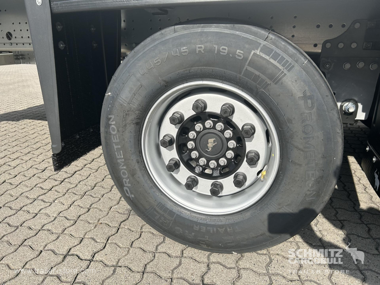 SCHMITZ Auflieger Curtainsider Mega - Kapelltrailer: bild 2 SCHMITZ Auflieger Curtainsider Mega - Kapelltrailer: bild 2