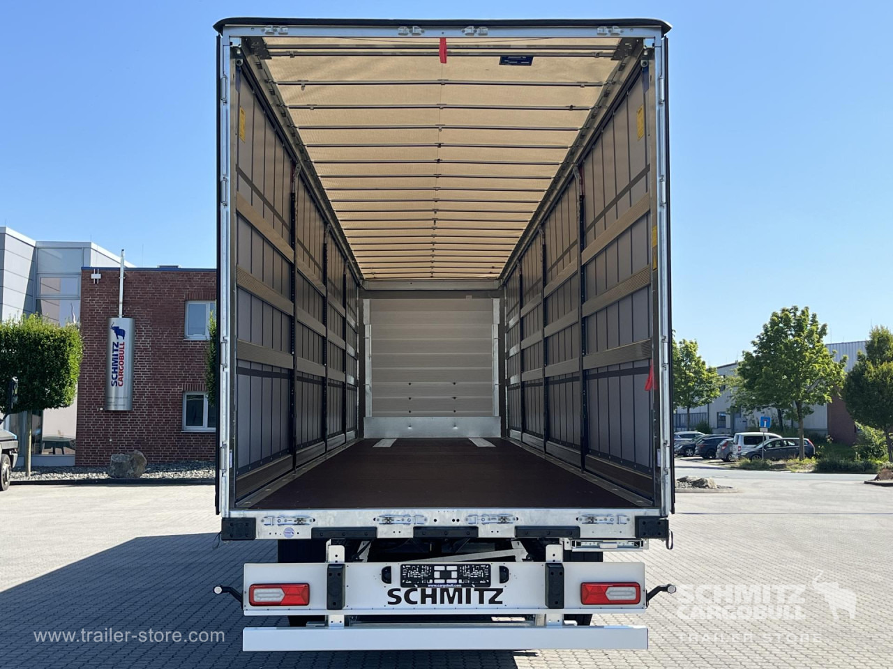 SCHMITZ Auflieger Curtainsider Standard - Kapelltrailer: bild 5 SCHMITZ Auflieger Curtainsider Standard - Kapelltrailer: bild 5