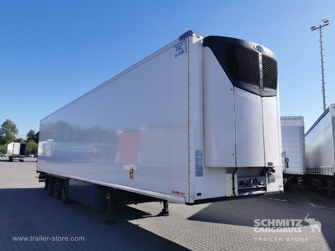 SCHMITZ Auflieger Tiefkühler Multitemp - Isotermiska semitrailer: bild 1 SCHMITZ Auflieger Tiefkühler Multitemp - Isotermiska semitrailer: bild 1