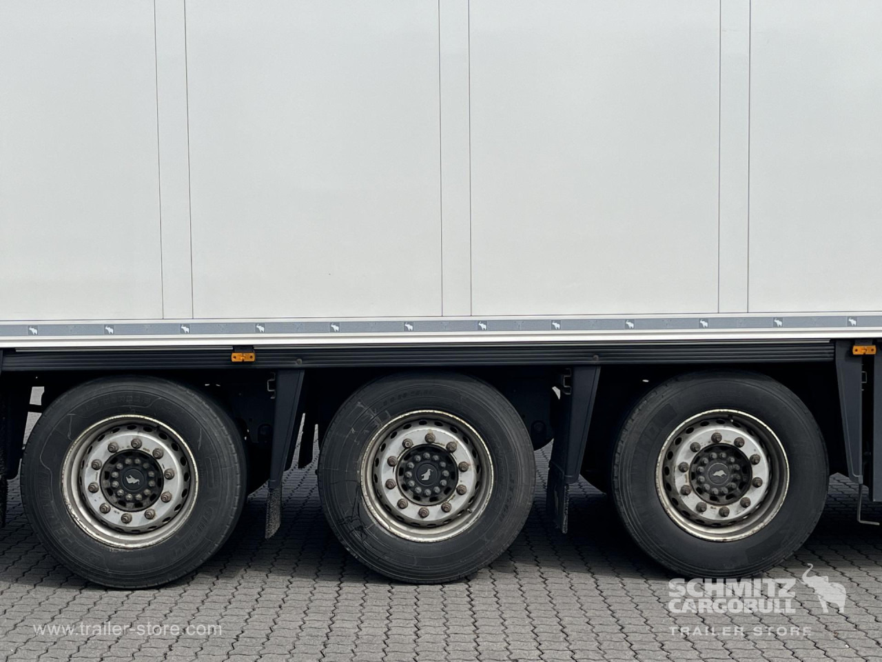 SCHMITZ Auflieger Tiefkühler Multitemp - Isotermiska semitrailer: bild 3 SCHMITZ Auflieger Tiefkühler Multitemp - Isotermiska semitrailer: bild 3