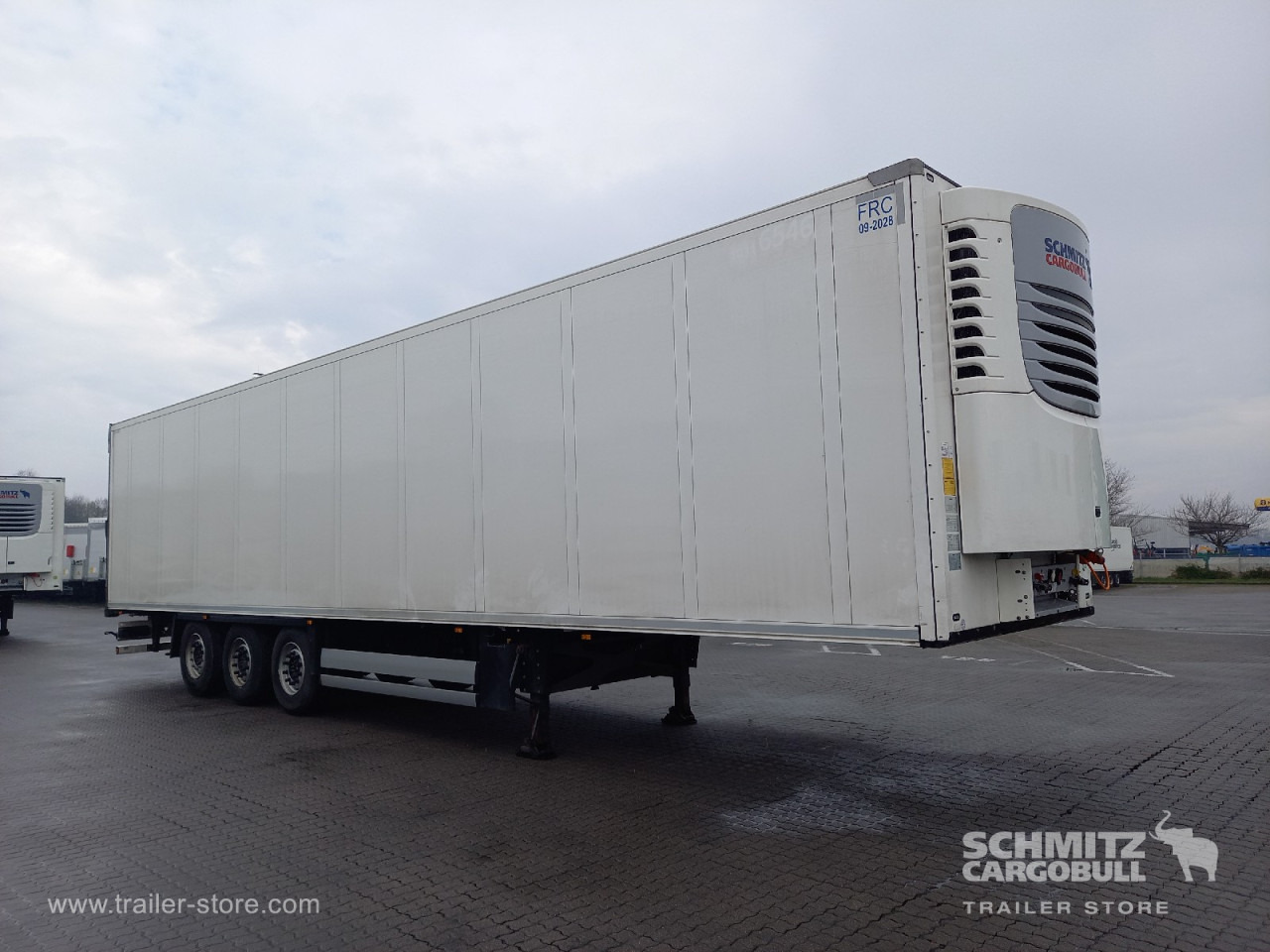 SCHMITZ Auflieger Tiefkühler Standard Double deck - Isotermiska semitrailer: bild 1 SCHMITZ Auflieger Tiefkühler Standard Double deck - Isotermiska semitrailer: bild 1