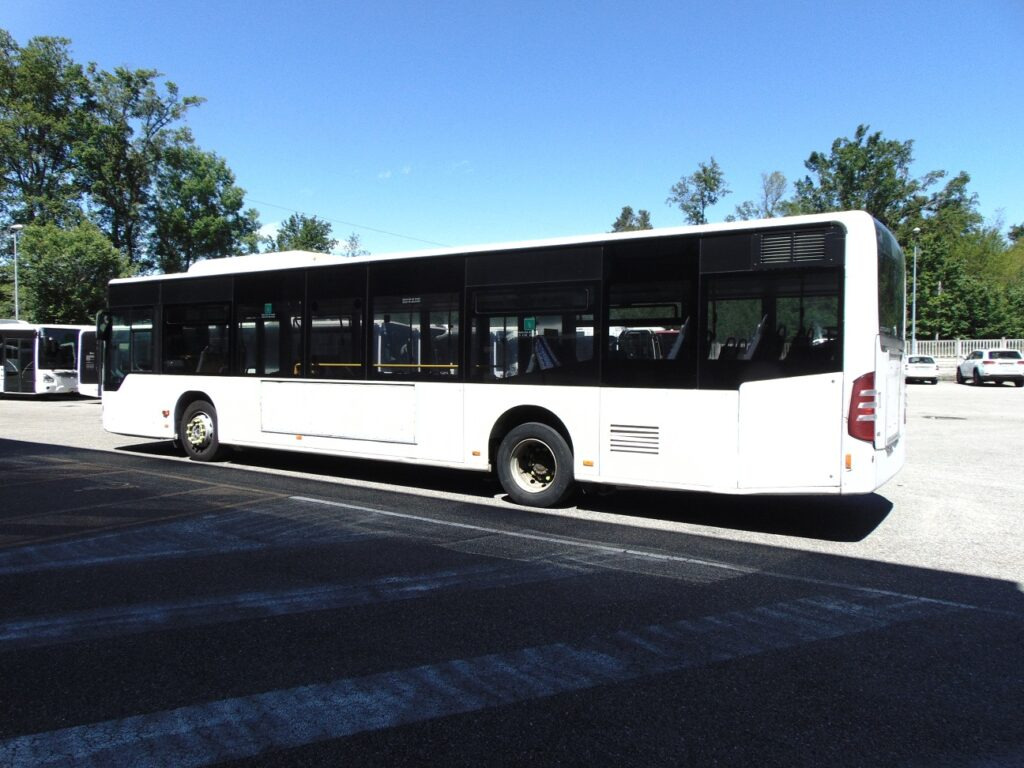 N.1 MERCEDES BENZ CITARO O530 LF – Anno 2009 - Stadsbuss: bild 4 N.1 MERCEDES BENZ CITARO O530 LF – Anno 2009 - Stadsbuss: bild 4