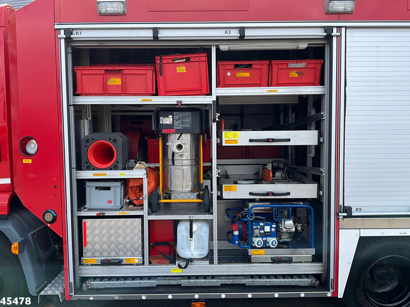 DAF FA 45 LF 150 Brandweer materiaalwagen + Mucar M5A-FOX Brandweer materiaal aanhangwagen - Släck/ Räddningsvagn: bild 3 DAF FA 45 LF 150 Brandweer materiaalwagen + Mucar M5A-FOX Brandweer materiaal aanhangwagen - Släck/ Räddningsvagn: bild 3