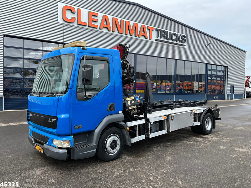 DAF FA 45 LF 180 HMF 7 Tonmeter laadkraan - Lastväxlare lastbil, Kranbil: bild 2 DAF FA 45 LF 180 HMF 7 Tonmeter laadkraan - Lastväxlare lastbil, Kranbil: bild 2