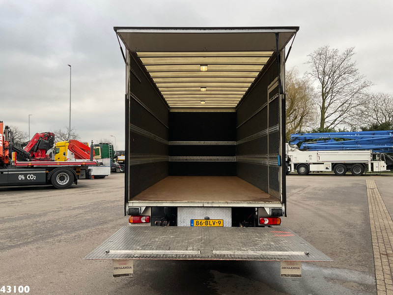 DAF FA LF 210 Euro 6 with DHollandia taillift - Lastbil med skåp: bild 4 DAF FA LF 210 Euro 6 with DHollandia taillift - Lastbil med skåp: bild 4