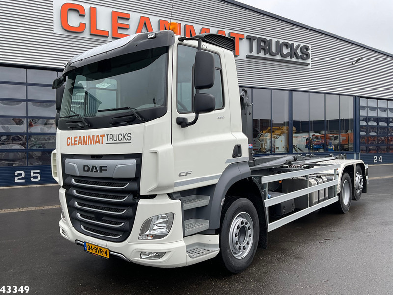 DAF FAN CF 430 VDL 21 Ton haakarmsysteem - Lastväxlare lastbil: bild 2 DAF FAN CF 430 VDL 21 Ton haakarmsysteem - Lastväxlare lastbil: bild 2