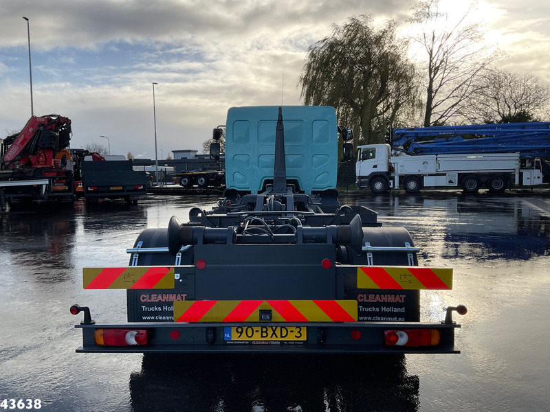 DAF LF 180 Euro 6 14 Ton haakarmsysteem - Lastväxlare lastbil: bild 3 DAF LF 180 Euro 6 14 Ton haakarmsysteem - Lastväxlare lastbil: bild 3