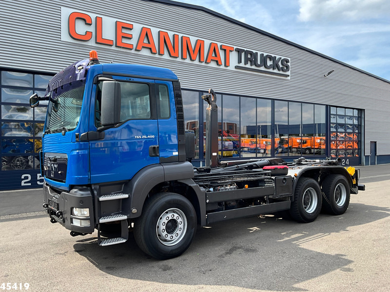 MAN TGS 26.400 6x4 Manual Full Steel Just 327.817 km! - Lastväxlare lastbil: bild 2 MAN TGS 26.400 6x4 Manual Full Steel Just 327.817 km! - Lastväxlare lastbil: bild 2