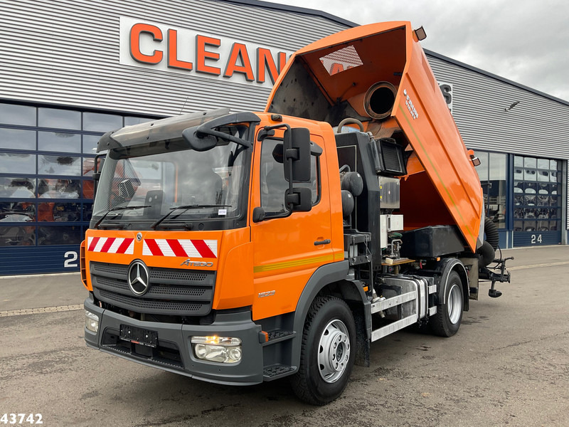 Mercedes-Benz ATEGO 1523 Faun VIAJET 6 R/HS Wegdekreiniger Just 14.776 km! - Sopmaskin: bild 3 Mercedes-Benz ATEGO 1523 Faun VIAJET 6 R/HS Wegdekreiniger Just 14.776 km! - Sopmaskin: bild 3