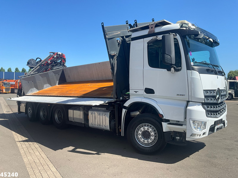 Mercedes-Benz Arocs 3251 8x4 Euro 6 Retarder Palfinger 34 Tonmeter laadkraan + Fly-Jib 2 zijdige kipper Just 146.766 km! - Tippbil lastbil, Kranbil: bild 5 Mercedes-Benz Arocs 3251 8x4 Euro 6 Retarder Palfinger 34 Tonmeter laadkraan + Fly-Jib 2 zijdige kipper Just 146.766 km! - Tippbil lastbil, Kranbil: bild 5