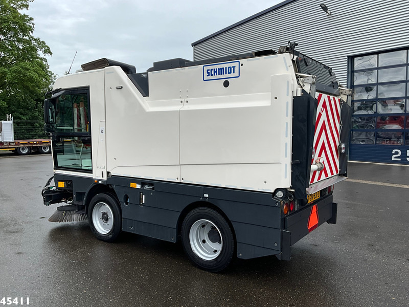 Schmidt Cleango 500 Compact Euro 6 with 3-rd brush - Sopmaskin: bild 5 Schmidt Cleango 500 Compact Euro 6 with 3-rd brush - Sopmaskin: bild 5