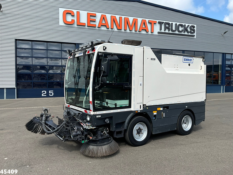Schmidt Cleango 500 Compact Euro 6 with 3-rd brush - Sopmaskin: bild 2 Schmidt Cleango 500 Compact Euro 6 with 3-rd brush - Sopmaskin: bild 2
