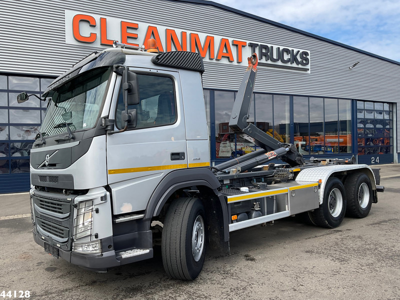 Volvo FM 420 6x4 Euro 6 AJK 20 Ton haakarmsysteem - Lastväxlare lastbil: bild 1 Volvo FM 420 6x4 Euro 6 AJK 20 Ton haakarmsysteem - Lastväxlare lastbil: bild 1