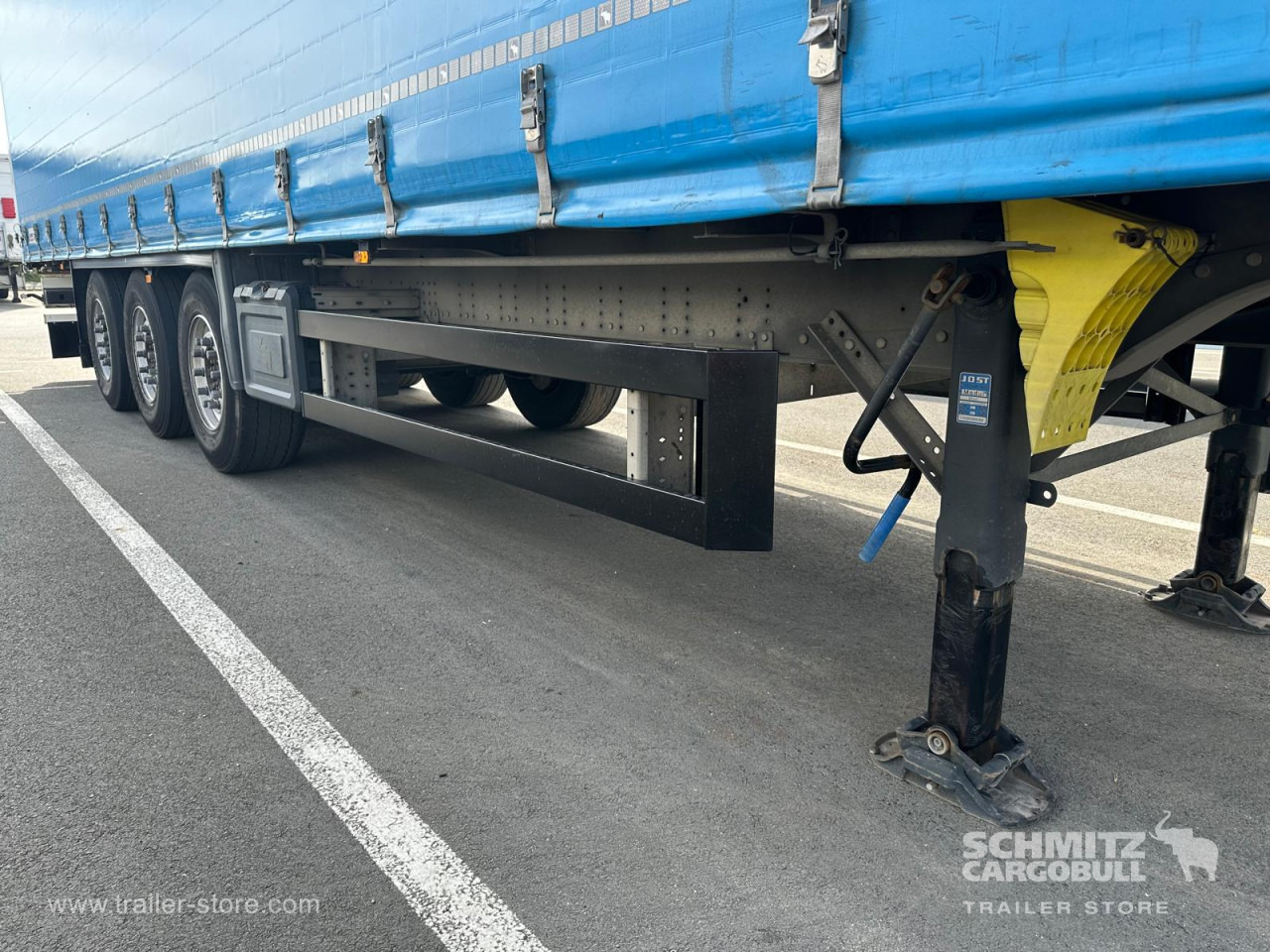 SCHMITZ Curtainsider Standard - Kapelltrailer: bild 2 SCHMITZ Curtainsider Standard - Kapelltrailer: bild 2
