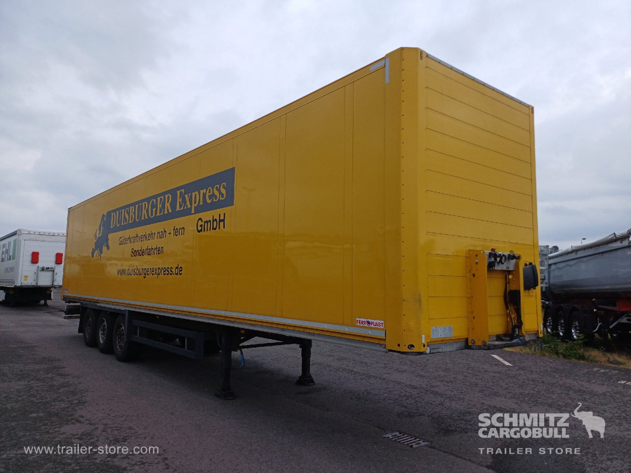 SCHMITZ Auflieger Trockenfrachtkoffer Standard - Skåp semitrailer: bild 1 SCHMITZ Auflieger Trockenfrachtkoffer Standard - Skåp semitrailer: bild 1