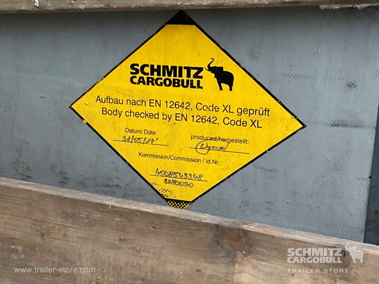 SCHMITZ Curtainsider Standard Forklift holder - Kapelltrailer: bild 5 SCHMITZ Curtainsider Standard Forklift holder - Kapelltrailer: bild 5
