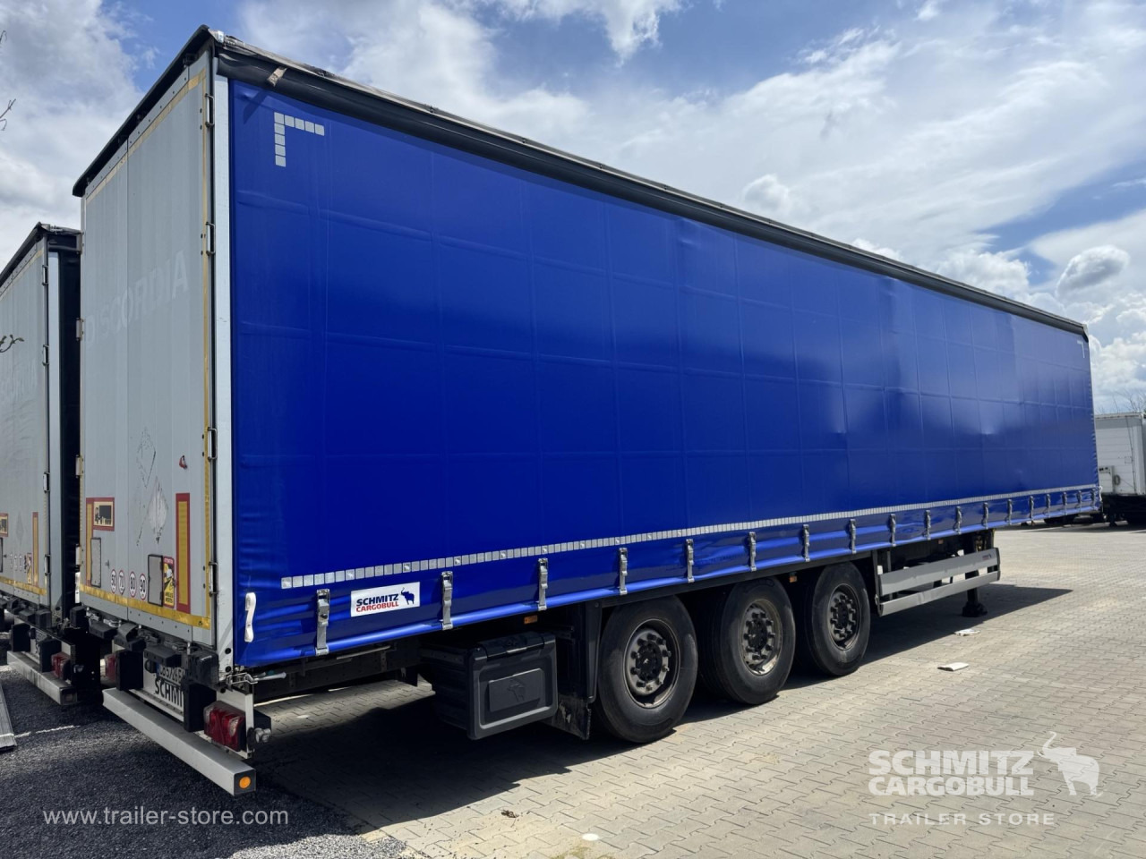 SCHMITZ Curtainsider Standard - Kapelltrailer: bild 3 SCHMITZ Curtainsider Standard - Kapelltrailer: bild 3