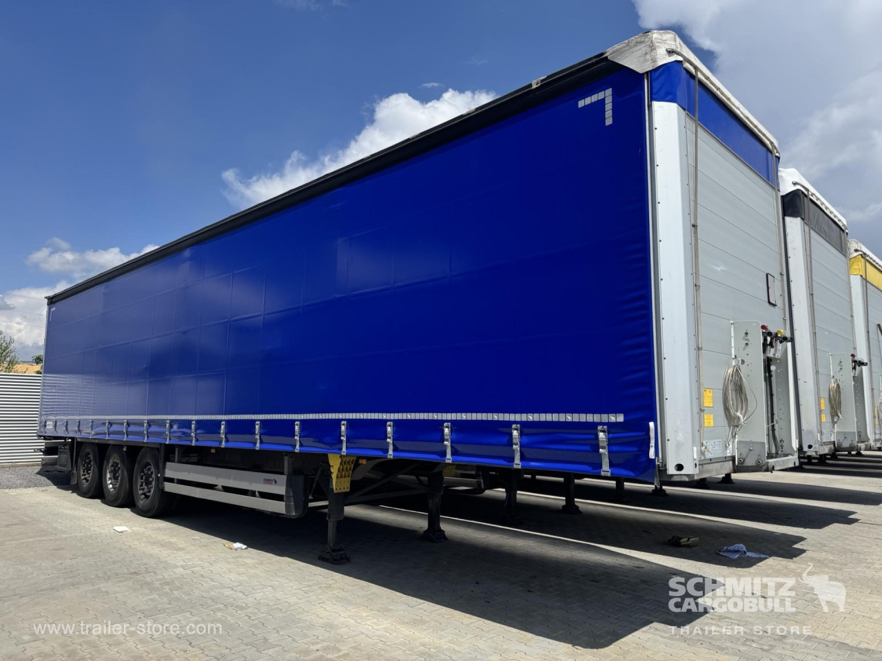 SCHMITZ Curtainsider Standard - Kapelltrailer: bild 1 SCHMITZ Curtainsider Standard - Kapelltrailer: bild 1