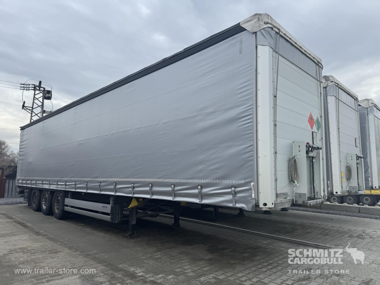 SCHMITZ Curtainsider Standard - Kapelltrailer: bild 1 SCHMITZ Curtainsider Standard - Kapelltrailer: bild 1