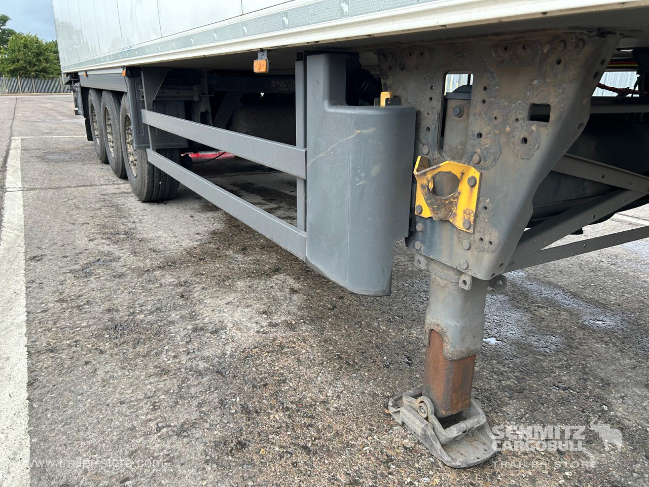 SCHMITZ Reefer Multitemp - Isotermiska semitrailer: bild 3 SCHMITZ Reefer Multitemp - Isotermiska semitrailer: bild 3