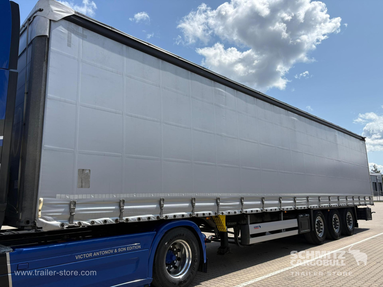 SCHMITZ Curtainsider Standard - Kapelltrailer: bild 5 SCHMITZ Curtainsider Standard - Kapelltrailer: bild 5