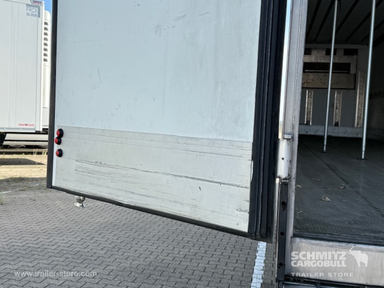 SCHMITZ Oplegger Vries Multitemp Taillift - Isotermiska semitrailer: bild 4 SCHMITZ Oplegger Vries Multitemp Taillift - Isotermiska semitrailer: bild 4