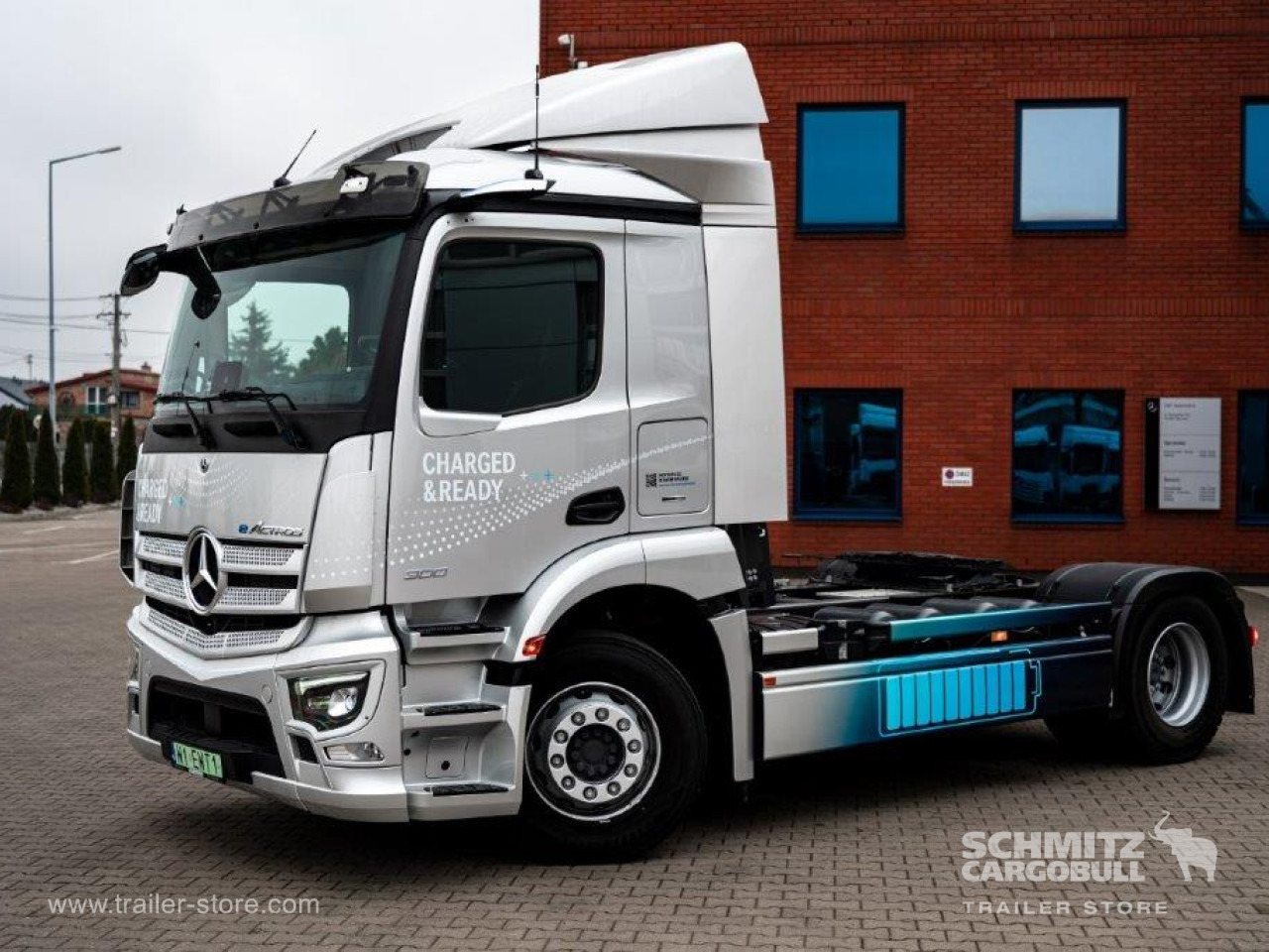 MERCEDES-BENZ Standard tractor unit - Dragbil: bild 1 MERCEDES-BENZ Standard tractor unit - Dragbil: bild 1