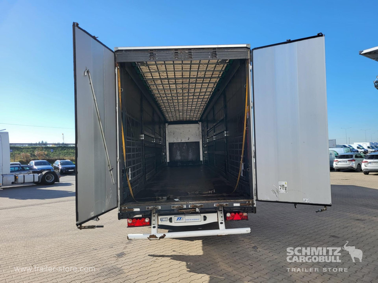 WIELTON Curtainsider Mega - Kapelltrailer: bild 5 WIELTON Curtainsider Mega - Kapelltrailer: bild 5