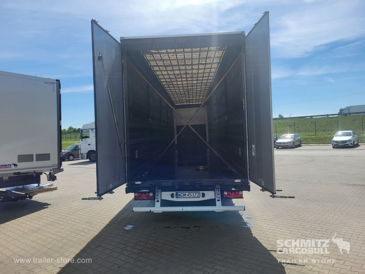 WIELTON Curtainsider Mega - Kapelltrailer: bild 4 WIELTON Curtainsider Mega - Kapelltrailer: bild 4