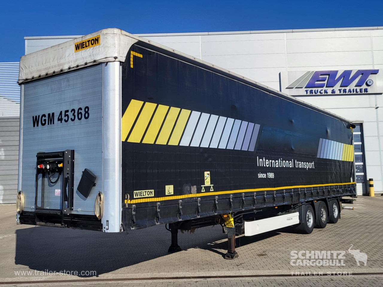 WIELTON Curtainsider Mega - Kapelltrailer: bild 1 WIELTON Curtainsider Mega - Kapelltrailer: bild 1