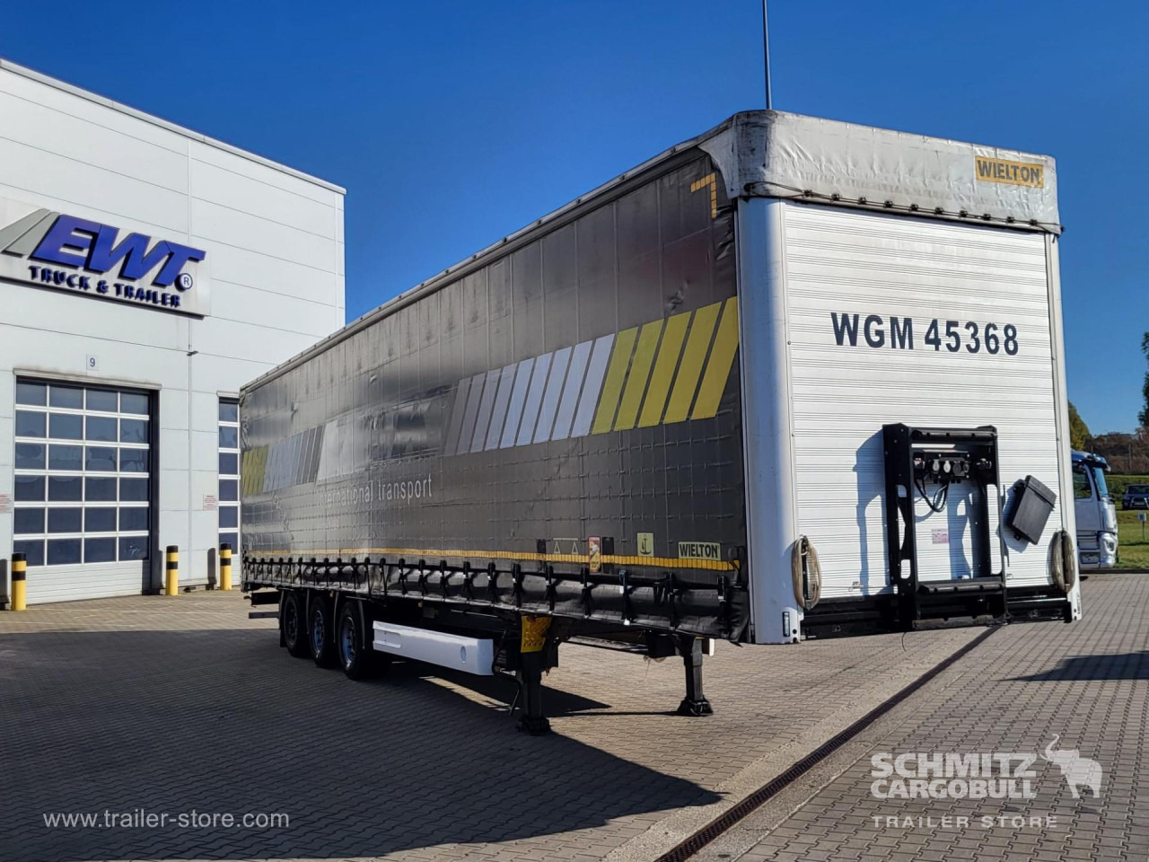 WIELTON Curtainsider Mega - Kapelltrailer: bild 2 WIELTON Curtainsider Mega - Kapelltrailer: bild 2