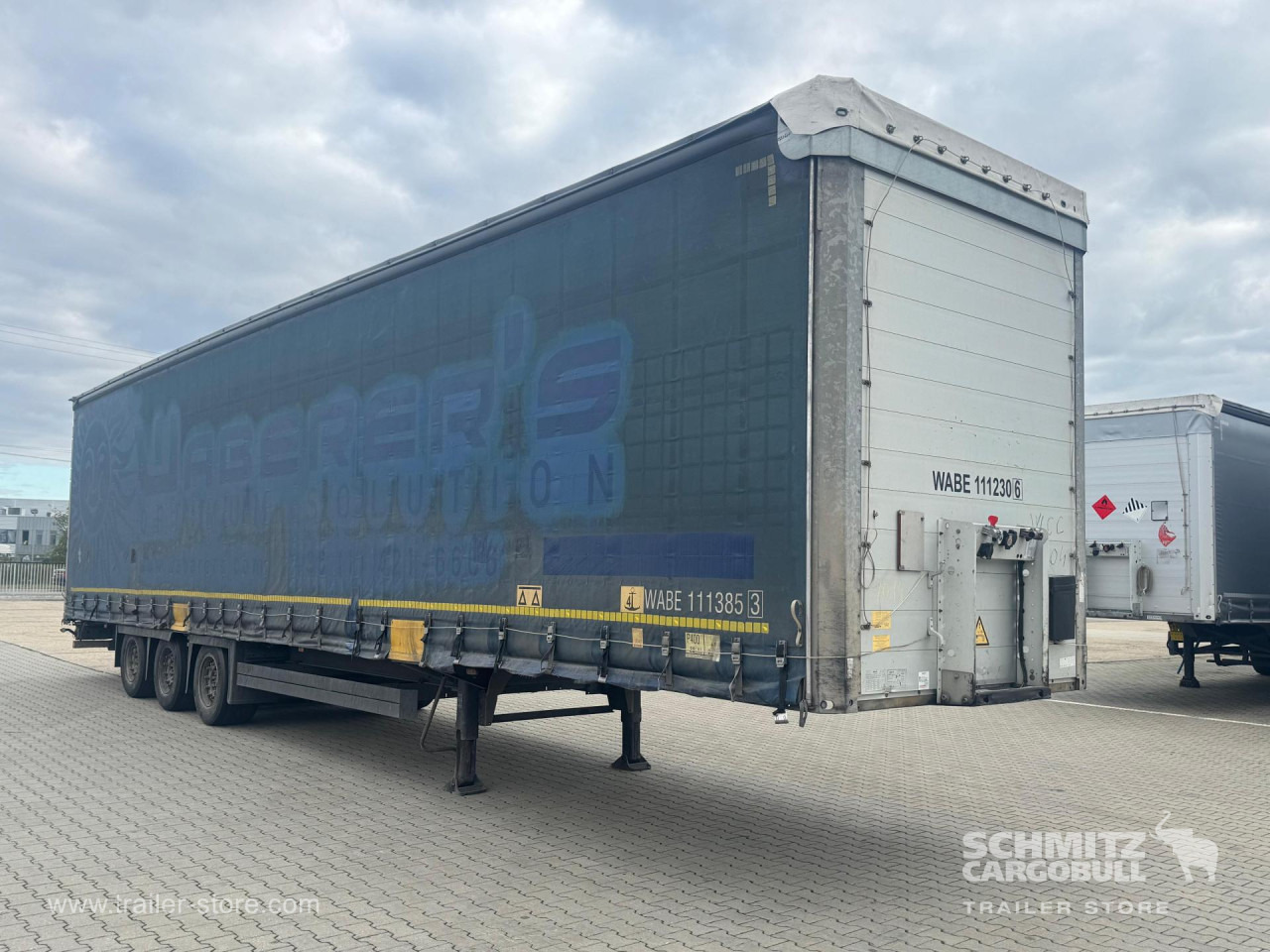 SCHMITZ Curtainsider Mega - Kapelltrailer: bild 1 SCHMITZ Curtainsider Mega - Kapelltrailer: bild 1
