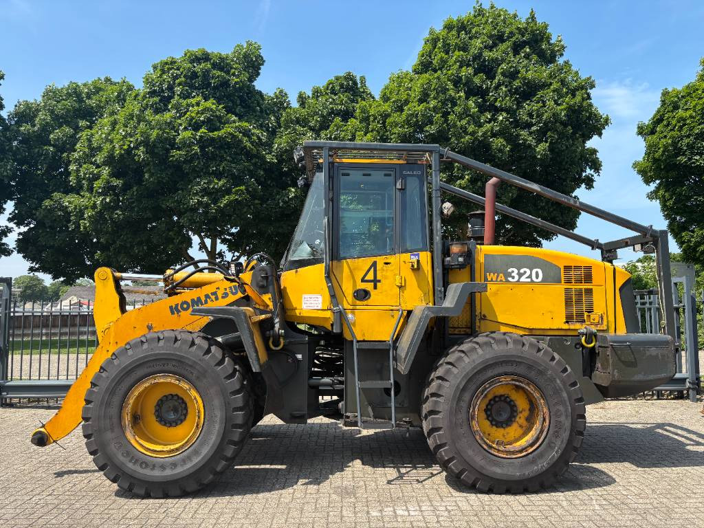 Komatsu WA 320-5 - Hjullastare: bild 1 Komatsu WA 320-5 - Hjullastare: bild 1