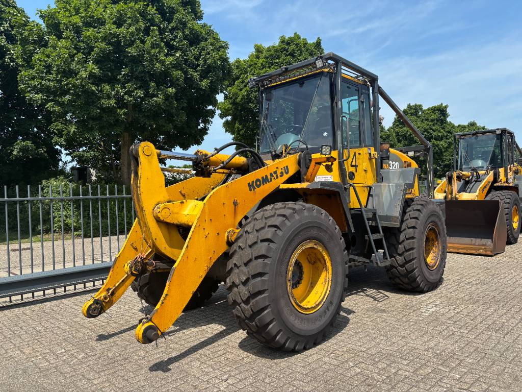Komatsu WA 320-5 - Hjullastare: bild 2 Komatsu WA 320-5 - Hjullastare: bild 2