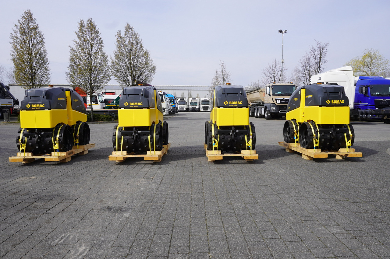 BOMAG BMP 8500 brand-new trench roller / Remote Control / 4 units - Asfaltvält: bild 4 BOMAG BMP 8500 brand-new trench roller / Remote Control / 4 units - Asfaltvält: bild 4