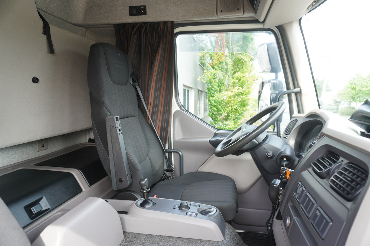 Kylbil lastbil DAF LF 16.260 / Jegger Refrigerator / Carrier Supra 750 / DHOLLANDIA 1500 kg / Sleeper cab: bild 28