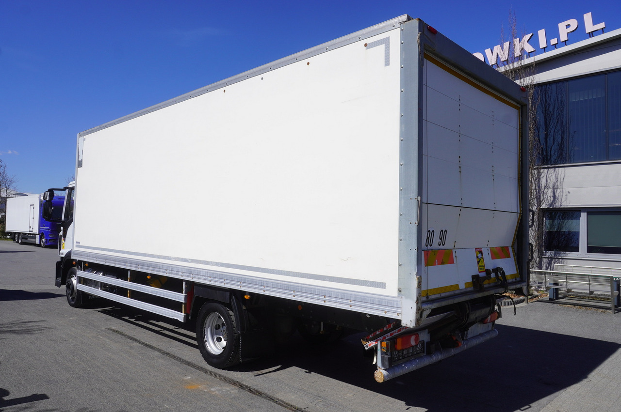 IVECO 120-190 / 160 thousand km !!! / Box 18 EPAL / Dhollandia lift 1500 kg - Lastbil med skåp: bild 3 IVECO 120-190 / 160 thousand km !!! / Box 18 EPAL / Dhollandia lift 1500 kg - Lastbil med skåp: bild 3