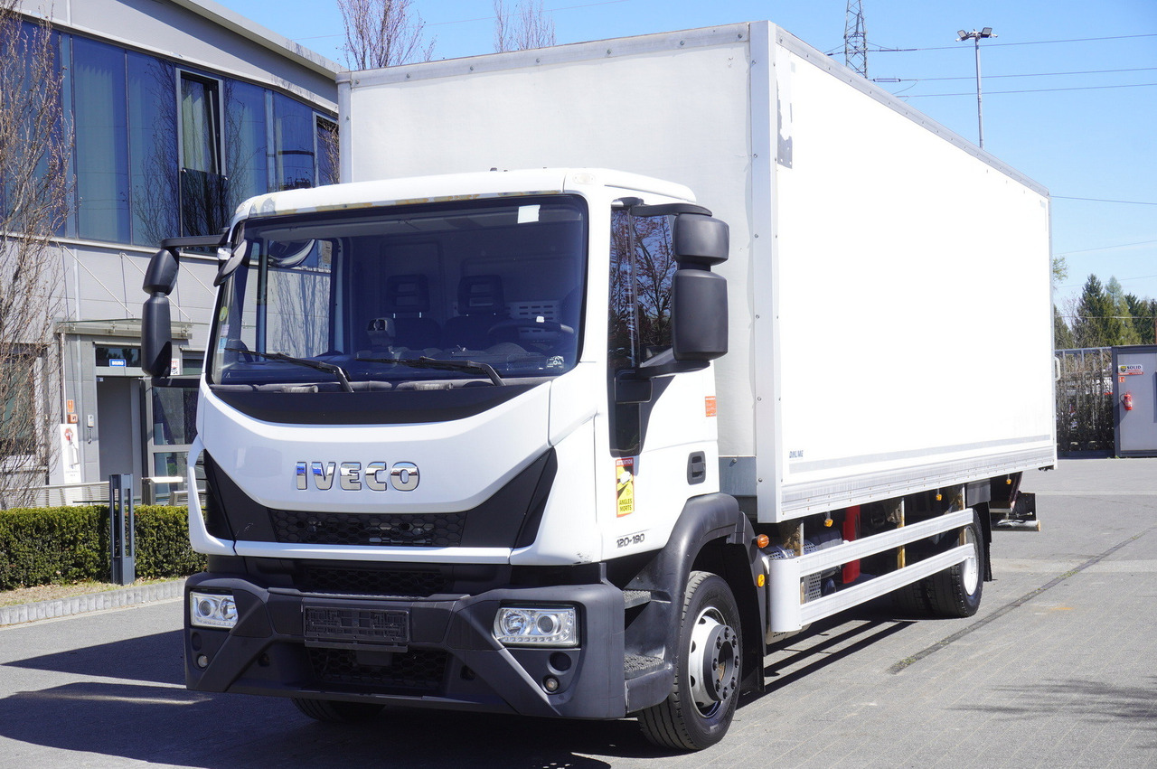 IVECO Eurocargo 120-190 / 160 thousand km !!! / Box 18 EPAL / Dhollandia lift 1500 kg - Lastbil med skåp: bild 1 IVECO Eurocargo 120-190 / 160 thousand km !!! / Box 18 EPAL / Dhollandia lift 1500 kg - Lastbil med skåp: bild 1
