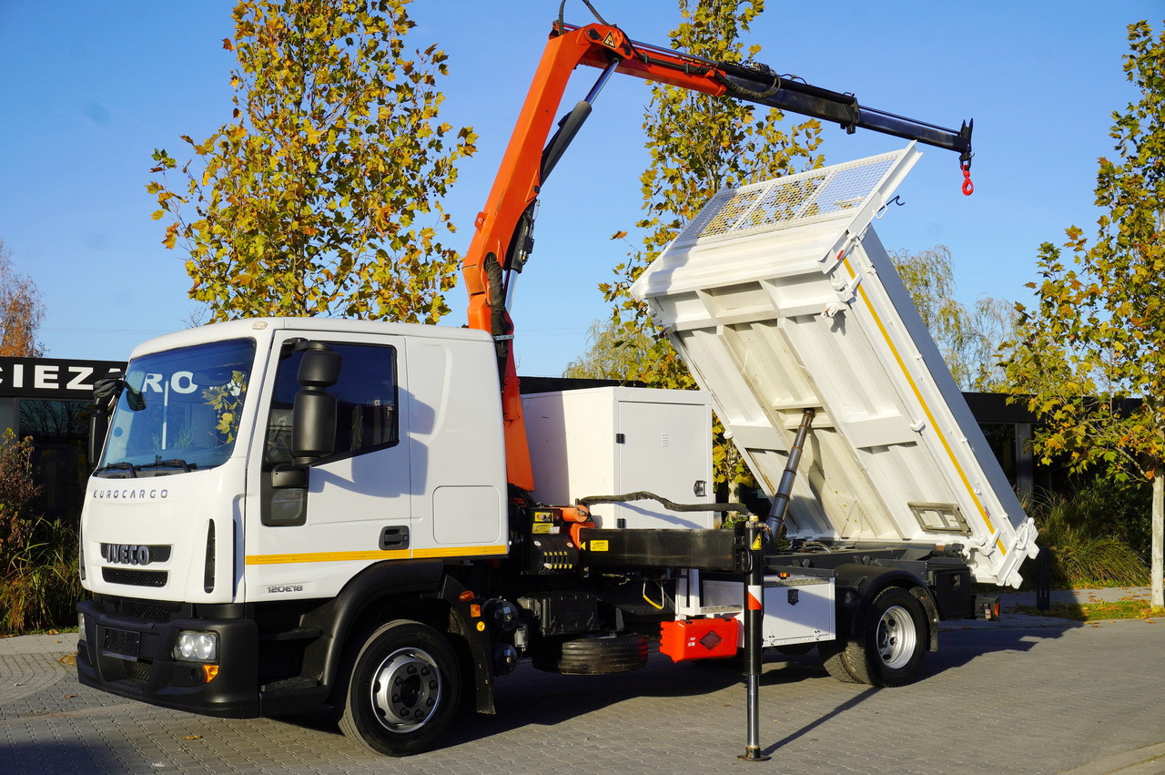 IVECO Eurocargo 120E18 Crane Palfinger / 3-way tipper / sleeper cab - Tippbil lastbil, Kranbil: bild 1 IVECO Eurocargo 120E18 Crane Palfinger / 3-way tipper / sleeper cab - Tippbil lastbil, Kranbil: bild 1